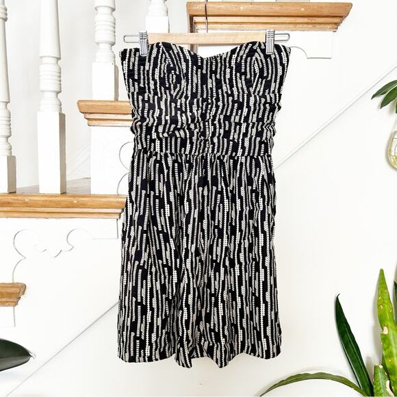 Parker Strapless Silk Dress Black & White Abstract Print Back Zip Size S Small - Picture 1 of 5